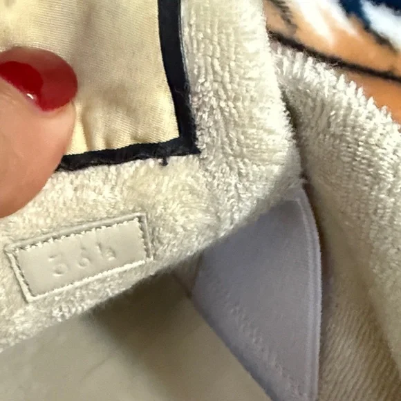 Gucci Cream and Green Logo Sneakers